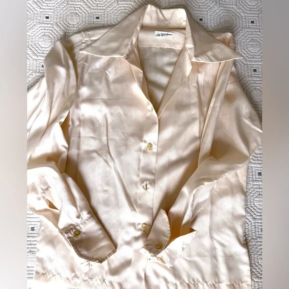 Vtg silk Christian Dior for Saks Fifth Avenue-Vintage Cream Women's Blouse- - Picture 7 of 16